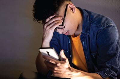 Coping with FOMO: Tips to Stress Less and Boost Positivity