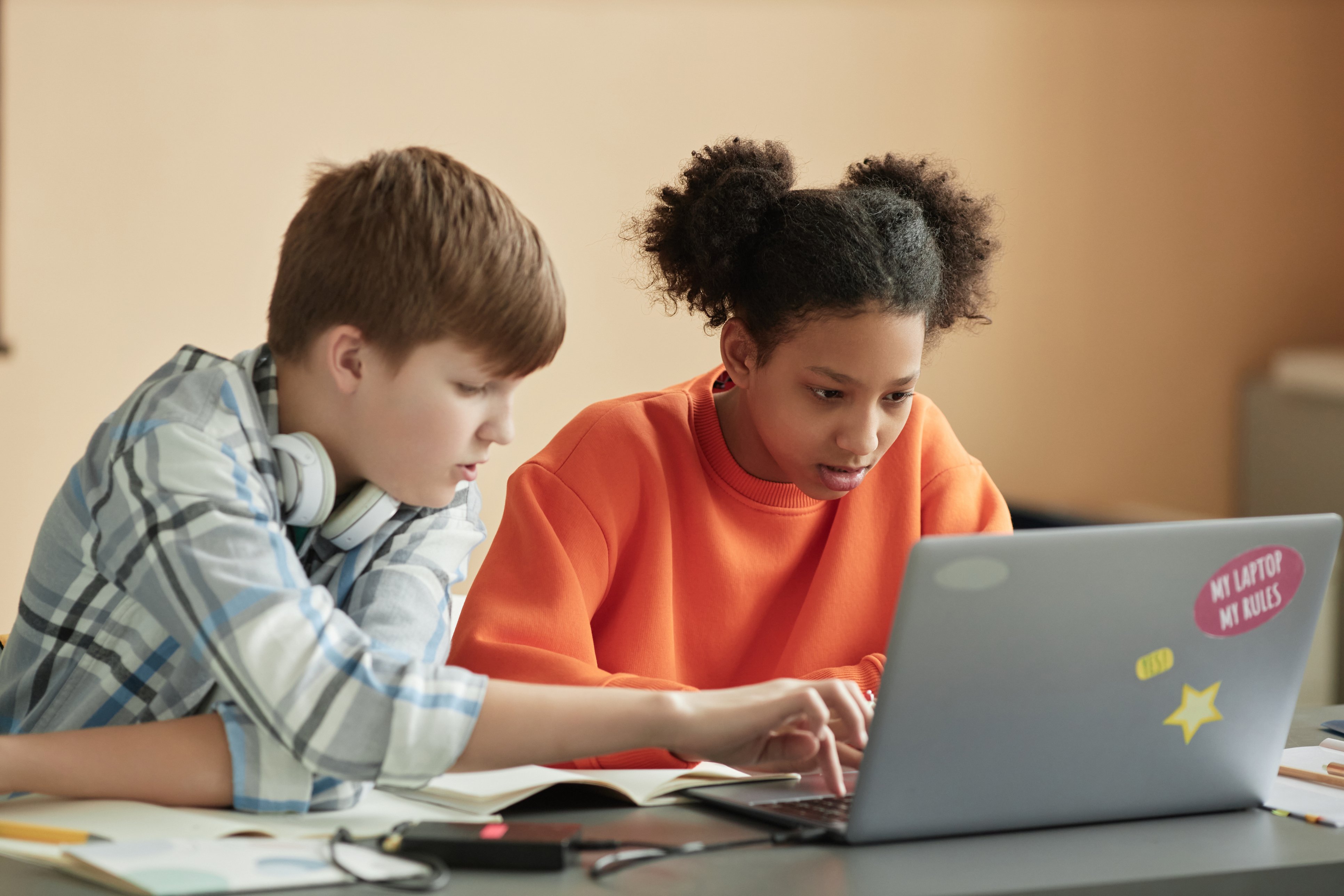 Using Graphic Organizers to Structure Student Thinking